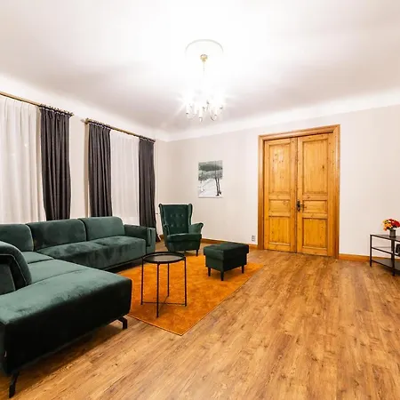 Gourmet Storie's Ap 68sqm Renovated Free Parking